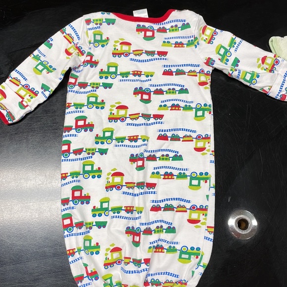 Lot of 2 infant nightgowns - Picture 4 of 7